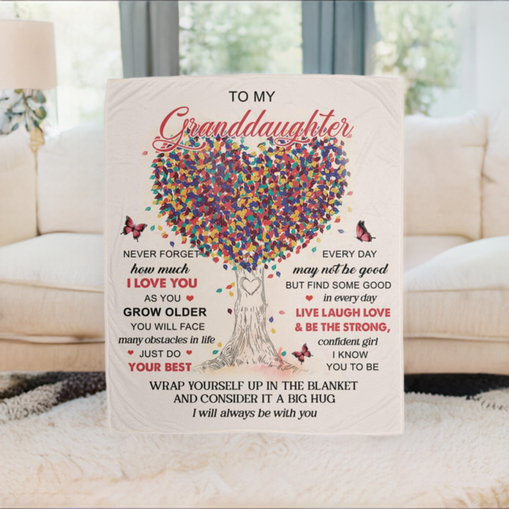 TO MY GRANDDAUGHTER LOVE TREE COZY PLUSH BLANKETS