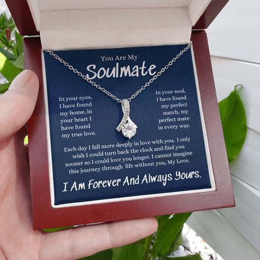 You Are My Soulmate Alluring Beauty Necklace